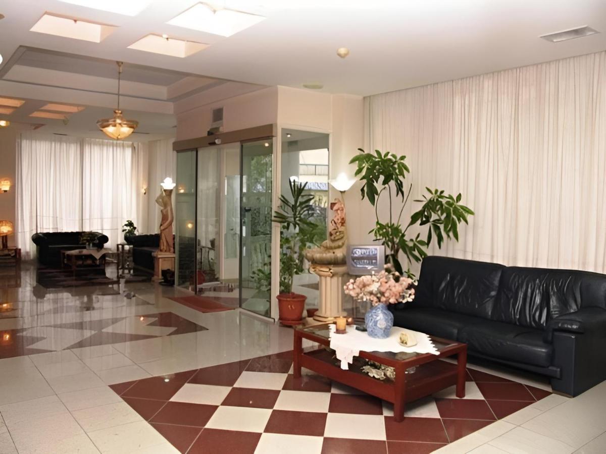Kyridis Hotel Komotini Exterior photo