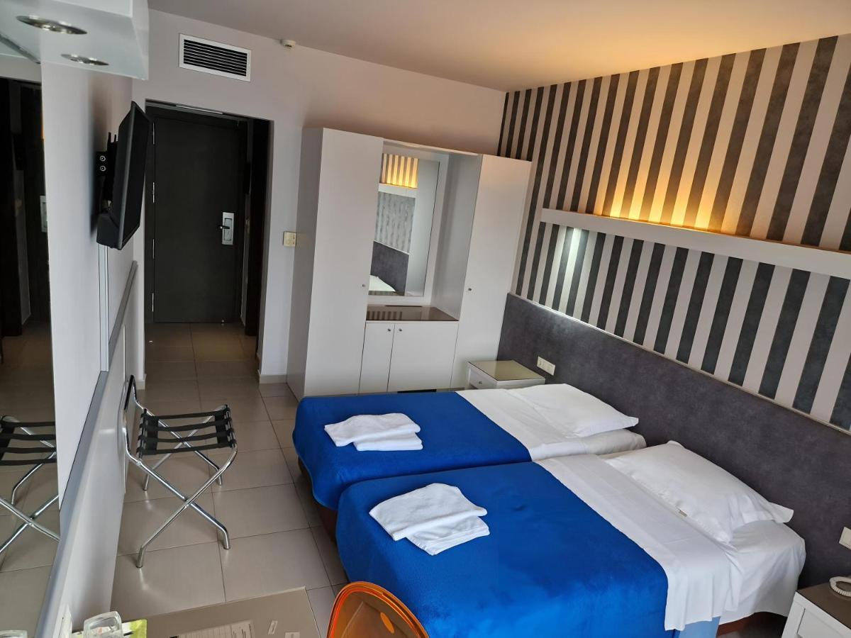 Kyridis Hotel Komotini Exterior photo