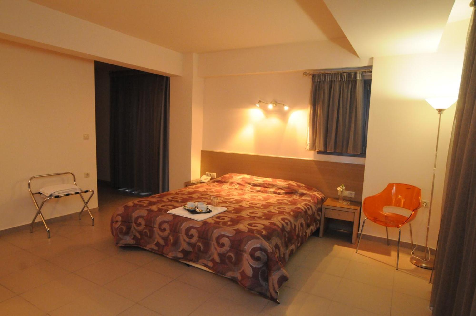 Kyridis Hotel Komotini Exterior photo